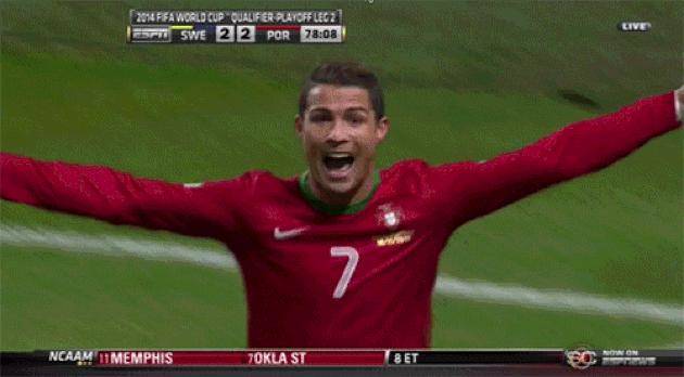 cristiano-ronaldo-running-dogpile.gif